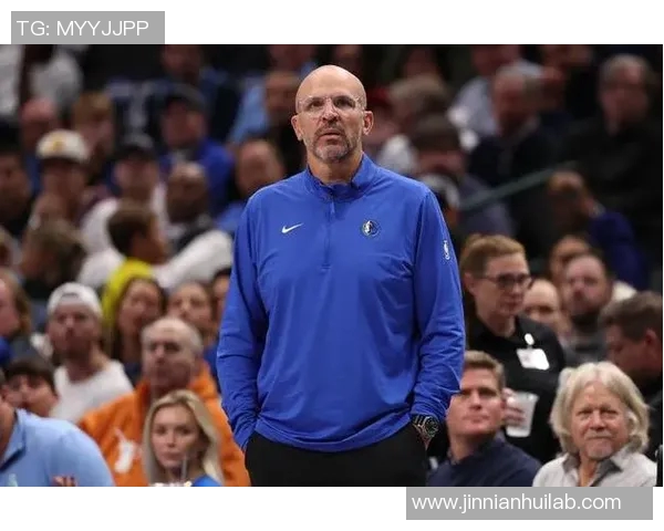 基德谈浓眉训练表现良好精神状态佳明天出战仍需观察