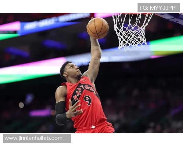 猛龙三分球命中率仅156却逆袭获胜展现团队韧性与拼搏精神 猛龙三分球命中率仅156却逆袭获胜展现团队韧性与拼搏精神